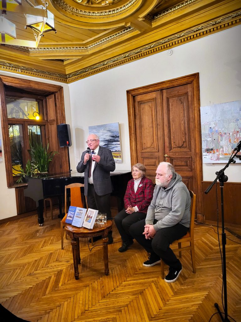 Akimirkos iš Raimondo, Vandos ir Arvydo Kašauskų kūrybos vakaro Rašytojų klube