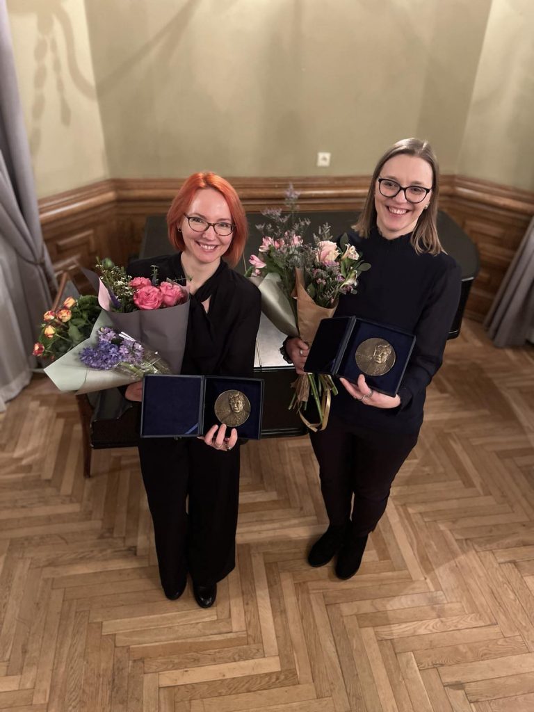 Mokslininkėms dr. Aistei Kučinskienei ir dr. Jurgitai Žanai Raškevičiūtei įteikta 22-oji Vaižganto premija